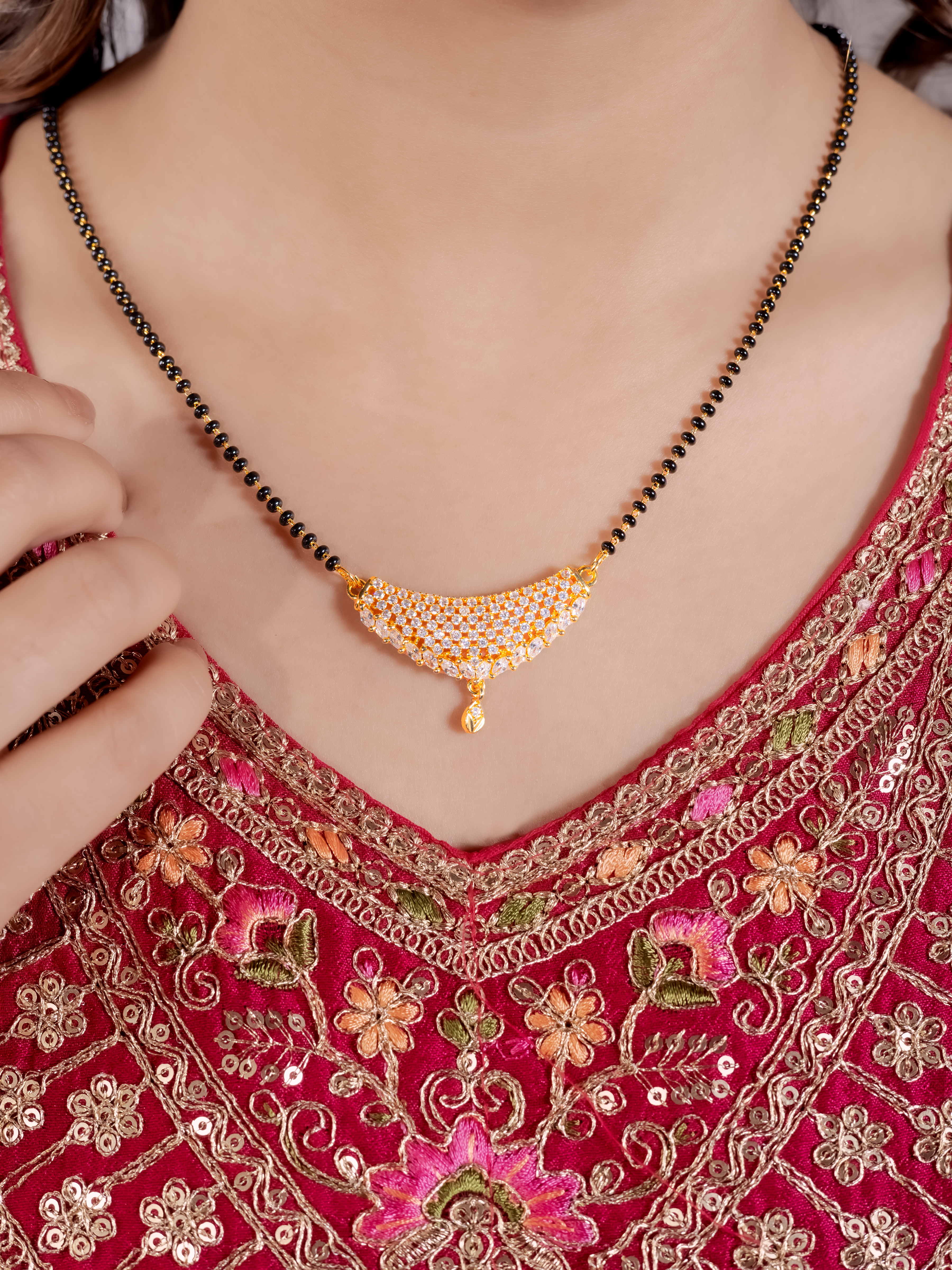 Ethnic Wedding Mangalsutra For Women With Earrings