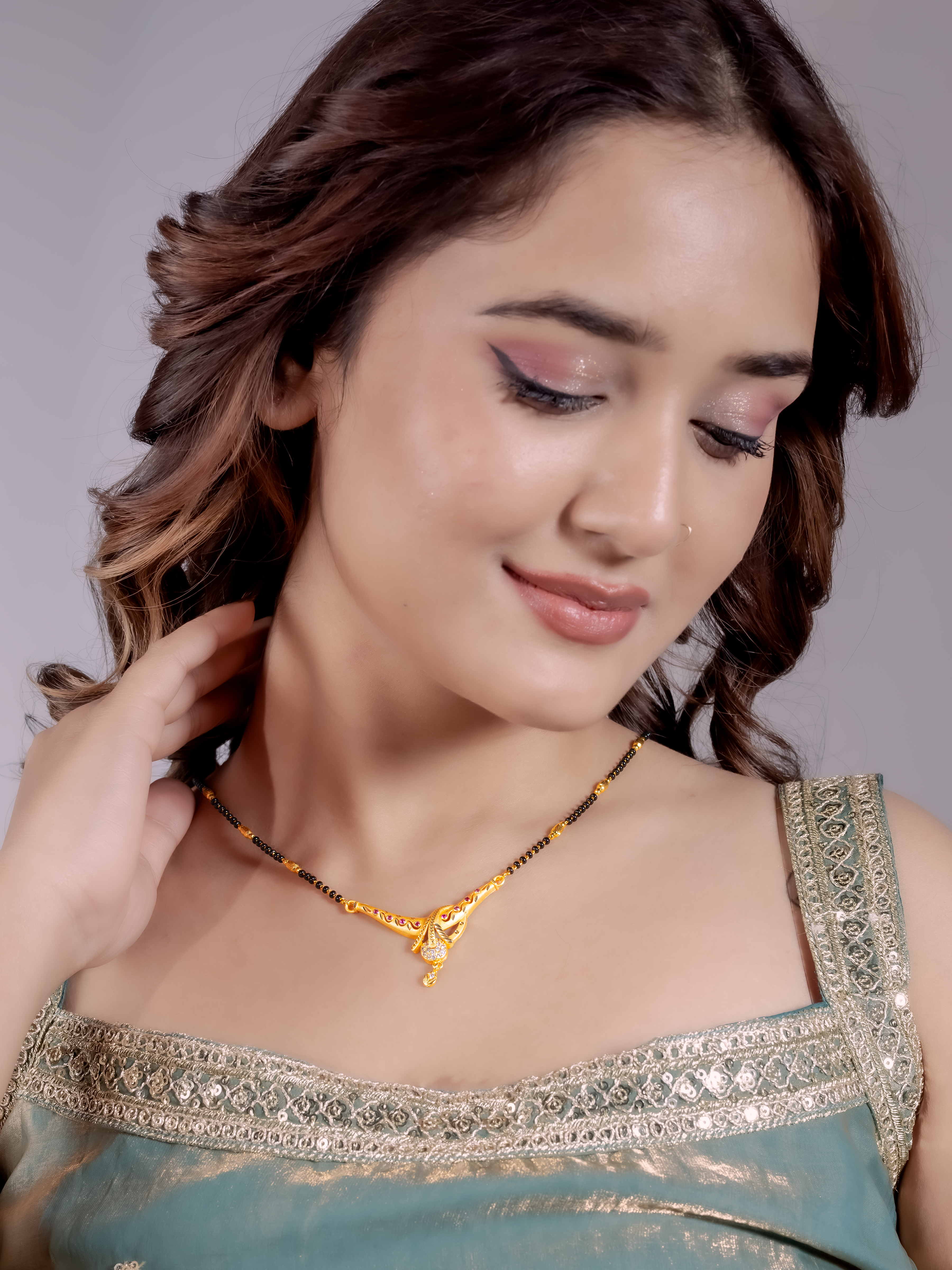 Elegant Mangalsutra with Graceful Pendant