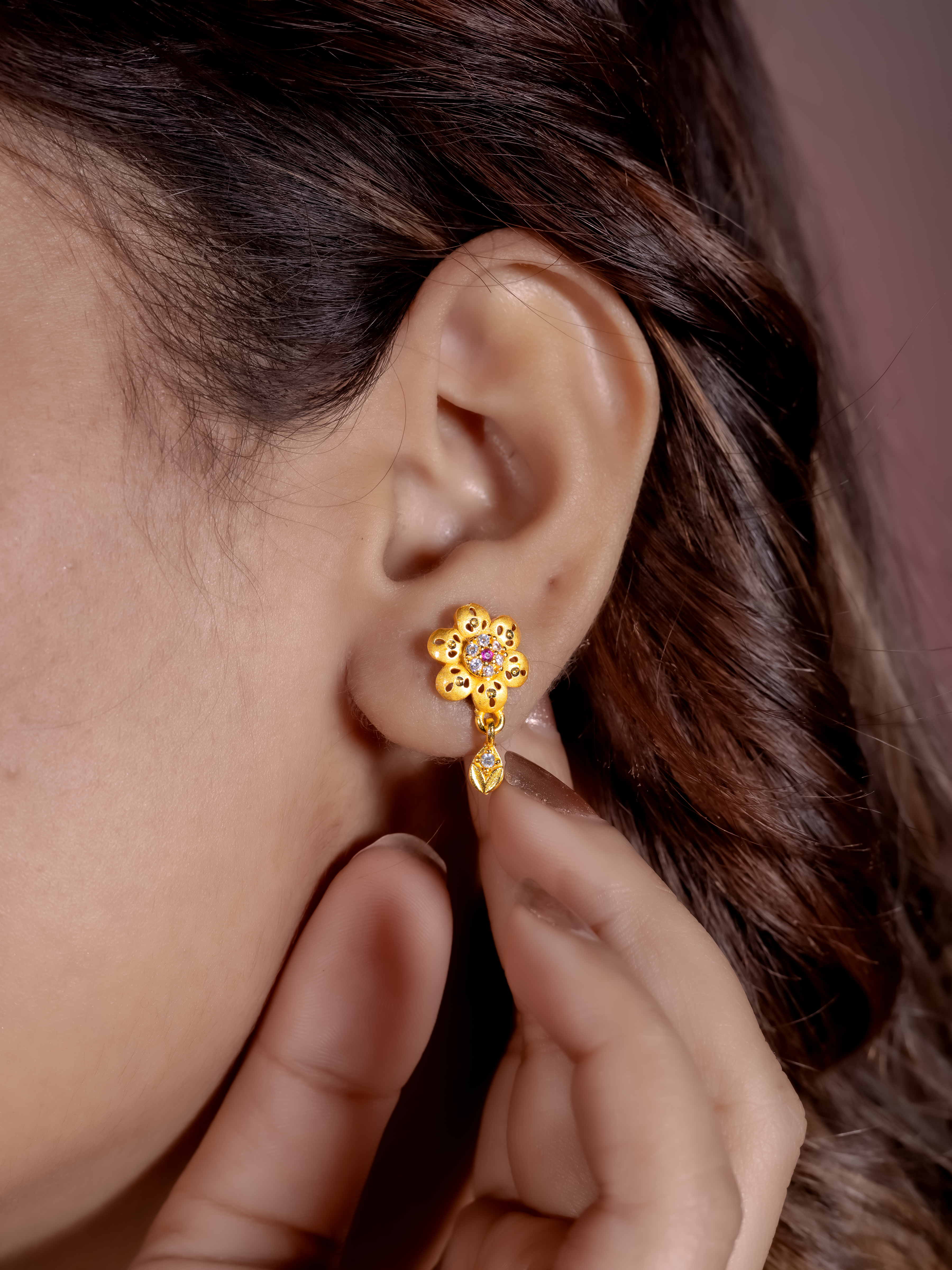 Elegant Black Bead Mangalsutra With Earrings