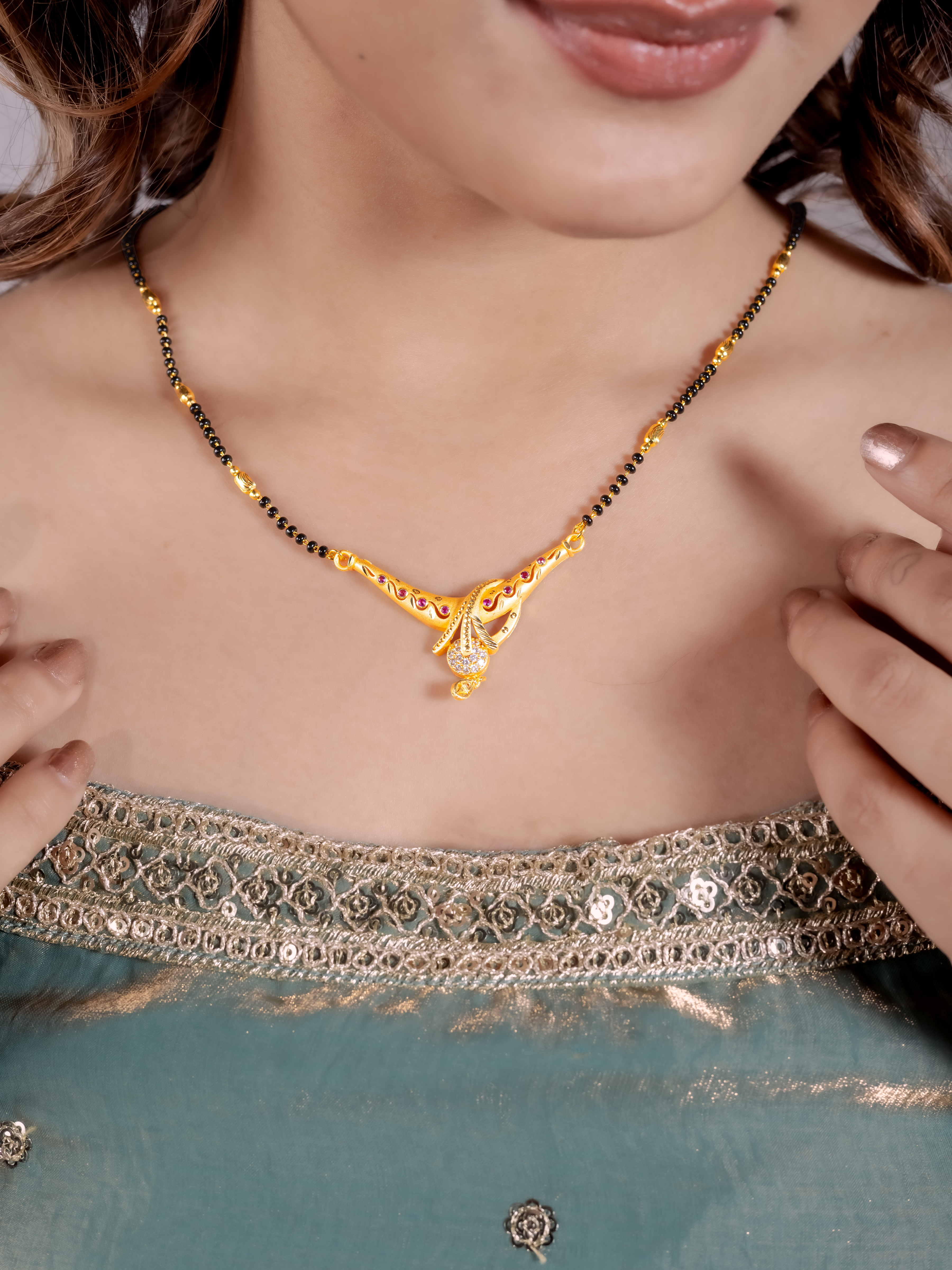 Elegant Mangalsutra with Graceful Pendant