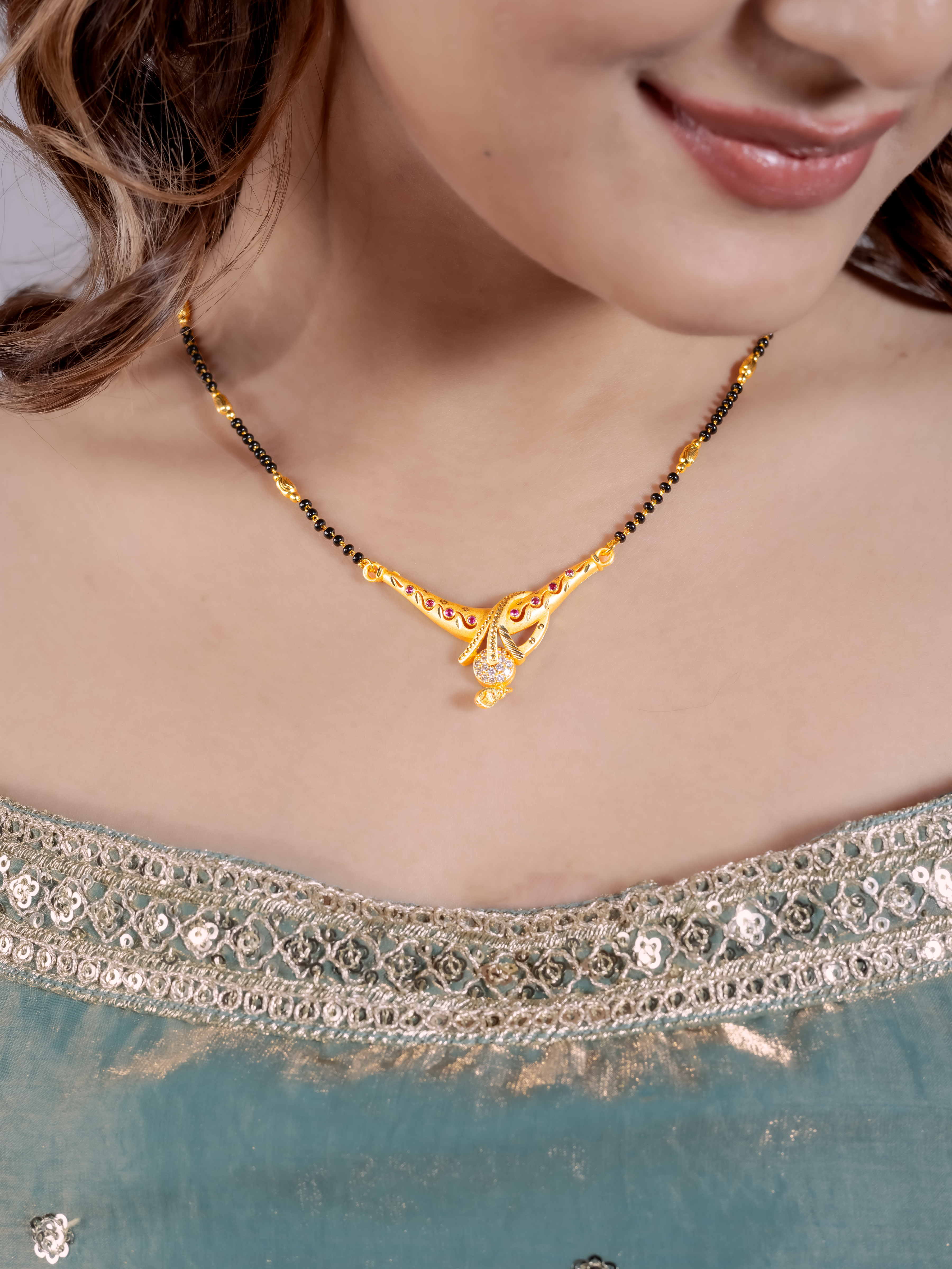 Elegant Mangalsutra with Graceful Pendant