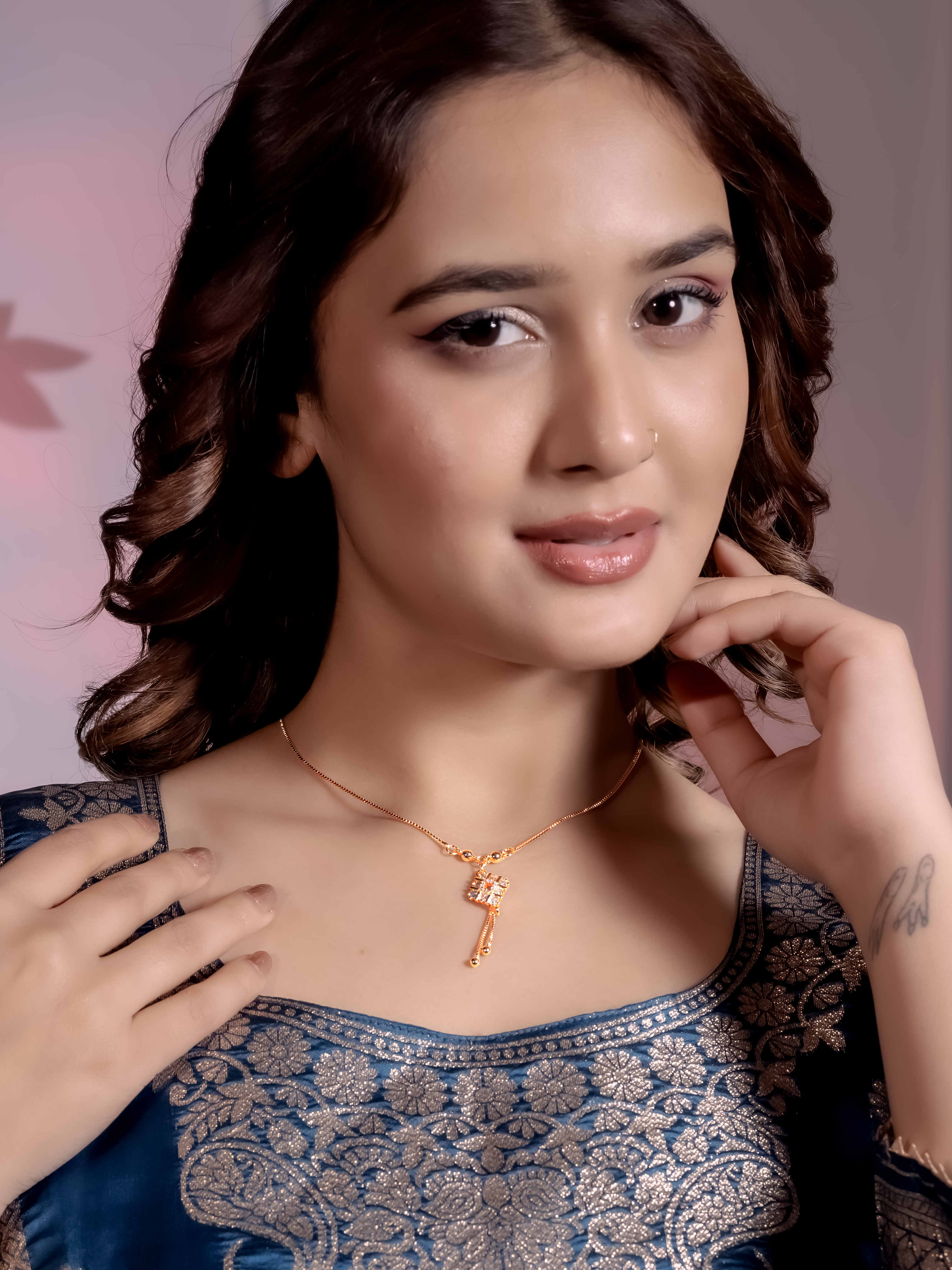 Stylish Ethnic Necklace with Pendant Drop