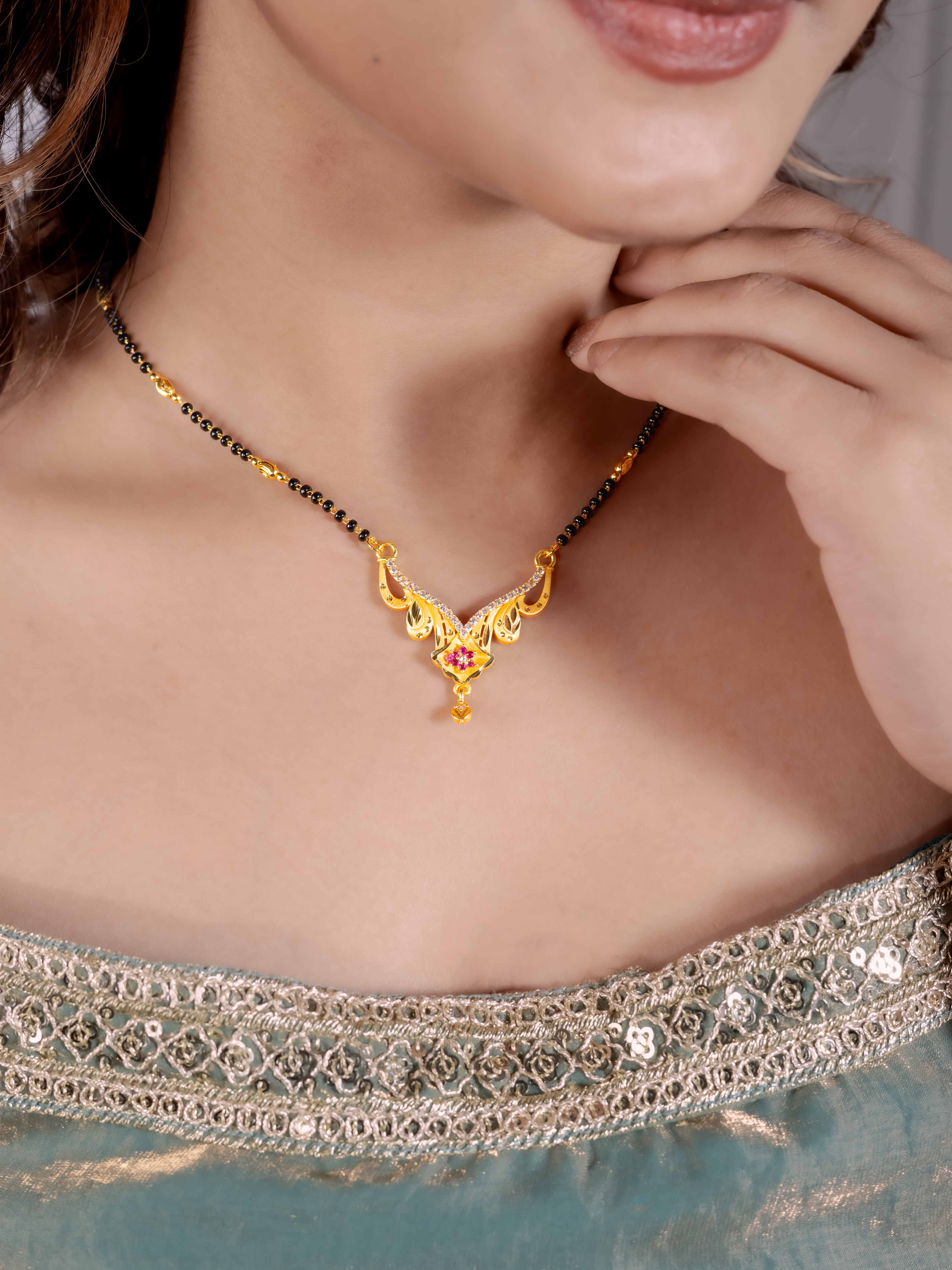 Graceful Gold Mangalsutra with Designer Pendant