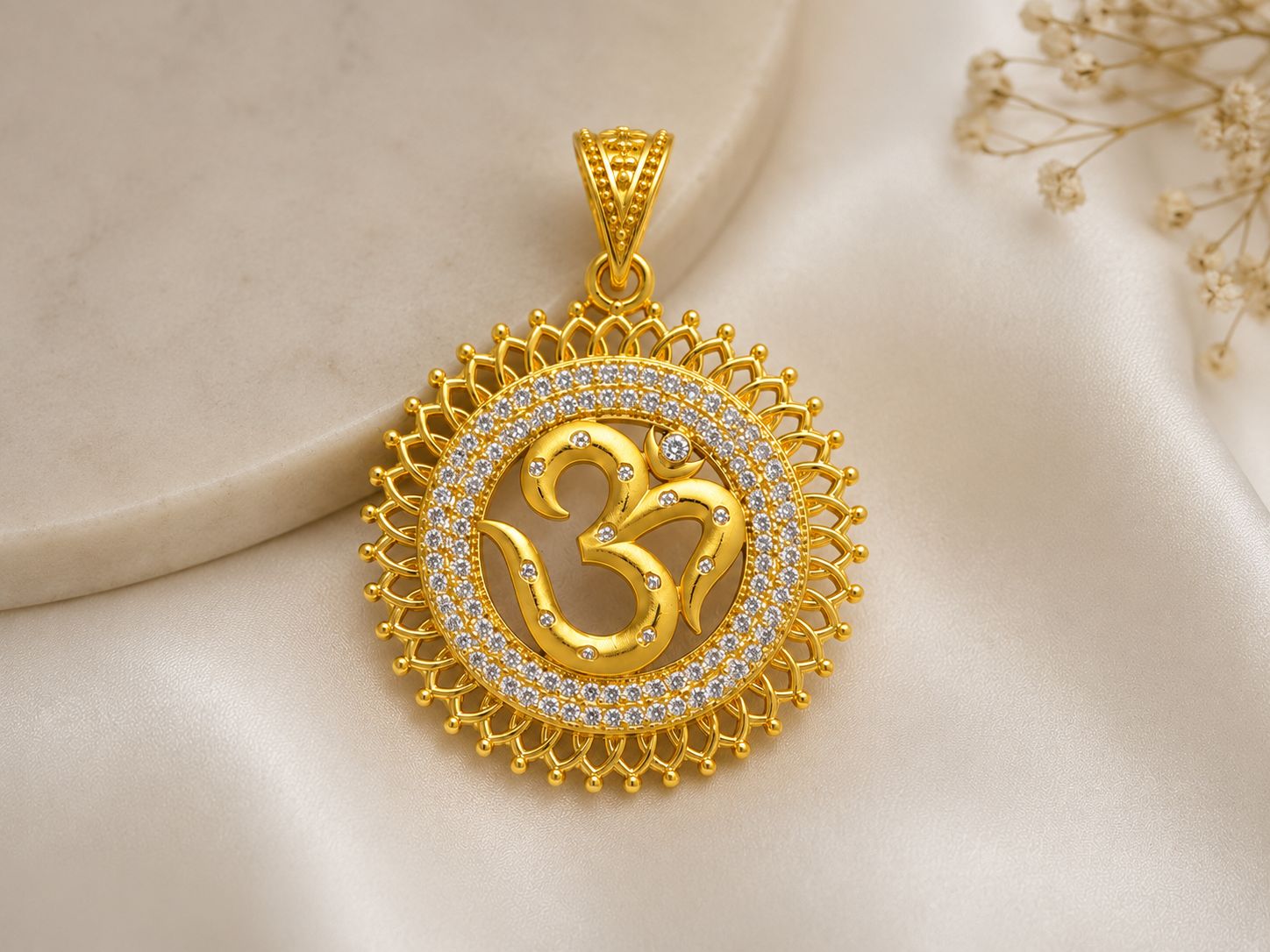 Gold Plated Om Pendal